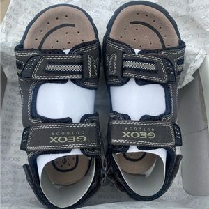 New Geox Brown Active Sandals (Kids Size 12US)